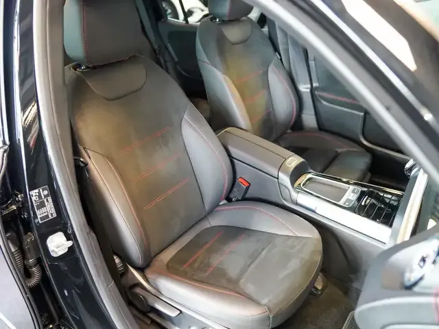 Mercedes-Benz EQB 350