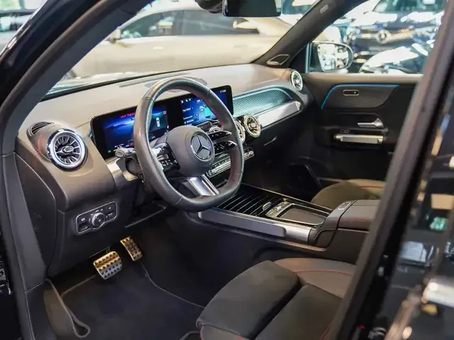 Mercedes-Benz EQB 350