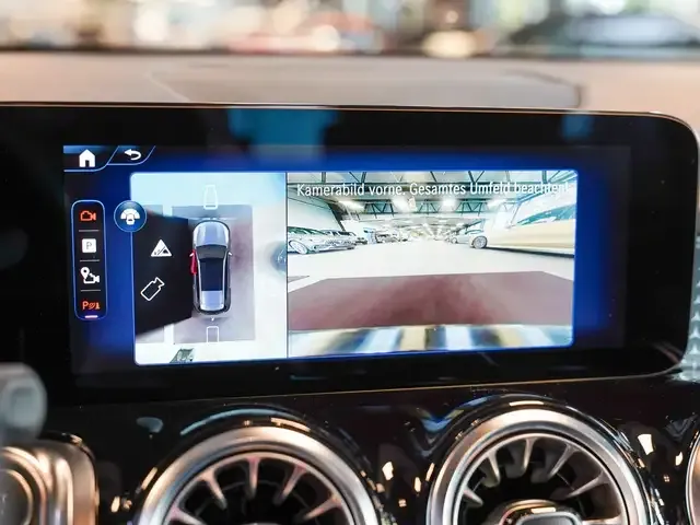 Mercedes-Benz EQB 350