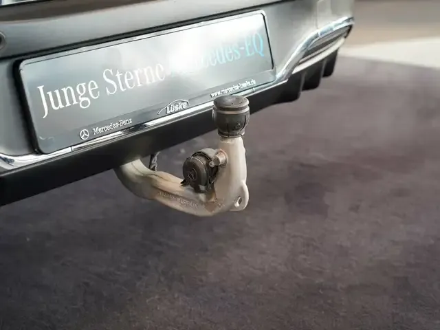 Mercedes-Benz EQB 350