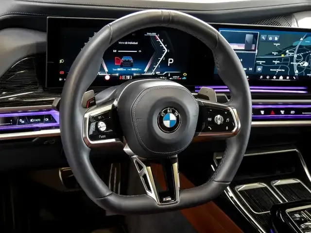 BMW 740