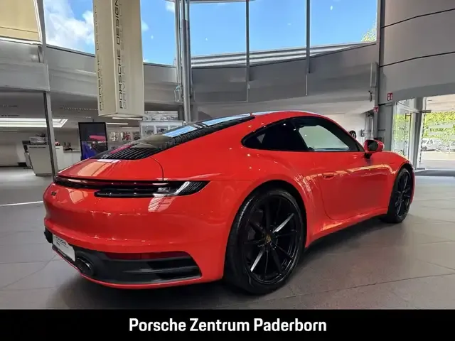 Porsche 992