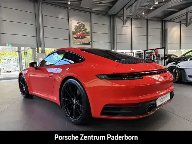 Porsche 992