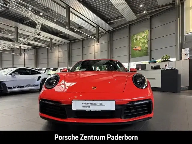 Porsche 992
