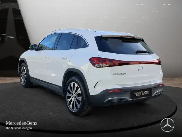 Mercedes-Benz EQA 250