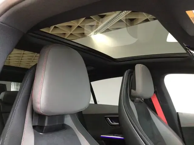 Mercedes-Benz EQE 43