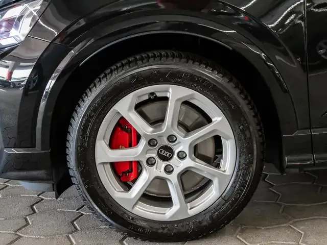 Audi SQ2