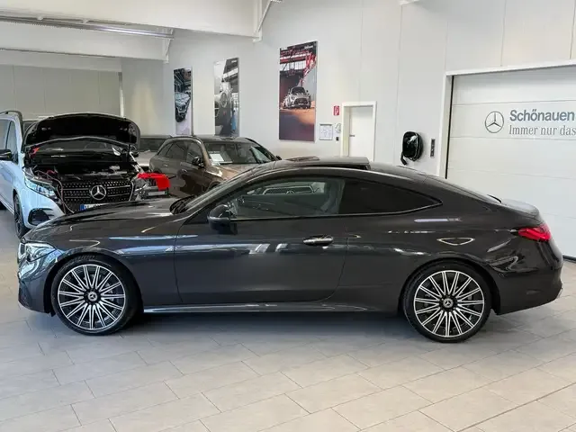 Mercedes-Benz CLE 200