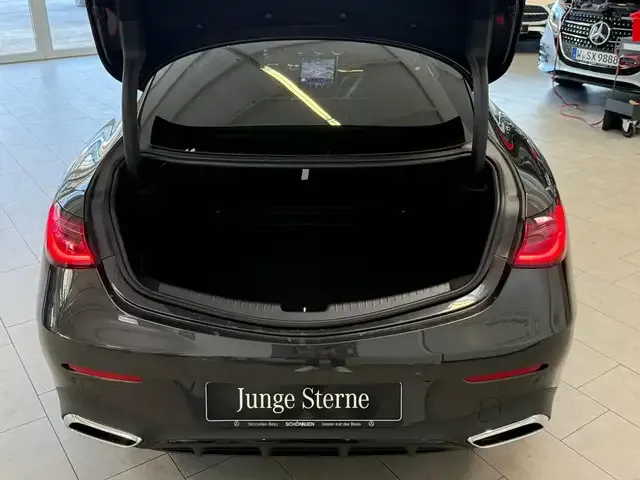 Mercedes-Benz CLE 200