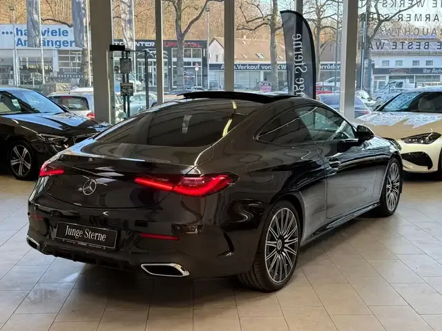 Mercedes-Benz CLE 200