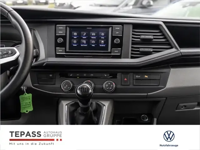 Volkswagen T6.1 Caravelle