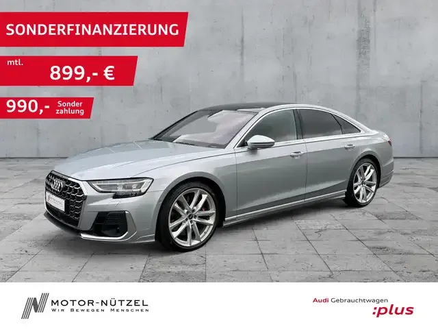 Audi S8