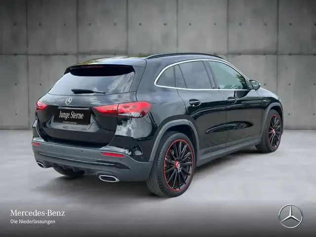 Mercedes-Benz GLA 250