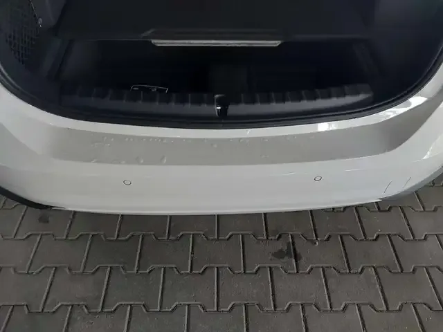 BMW 223