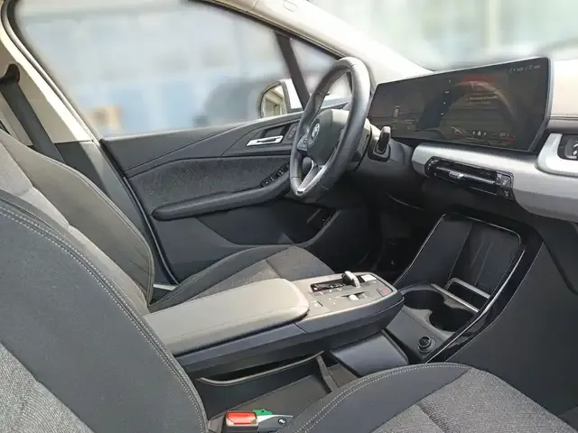 BMW 223