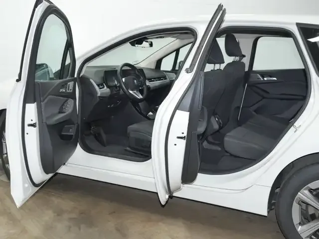 BMW 223