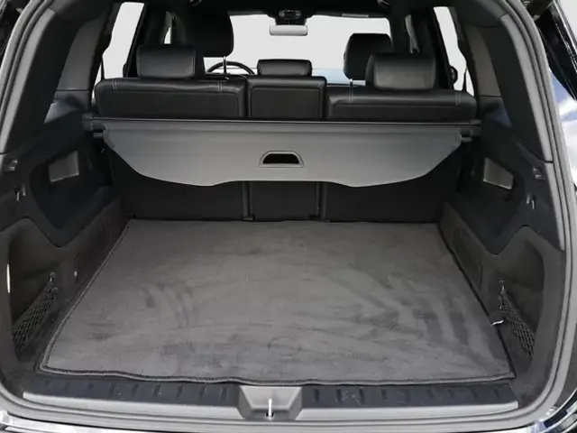 Mercedes-Benz EQB 300