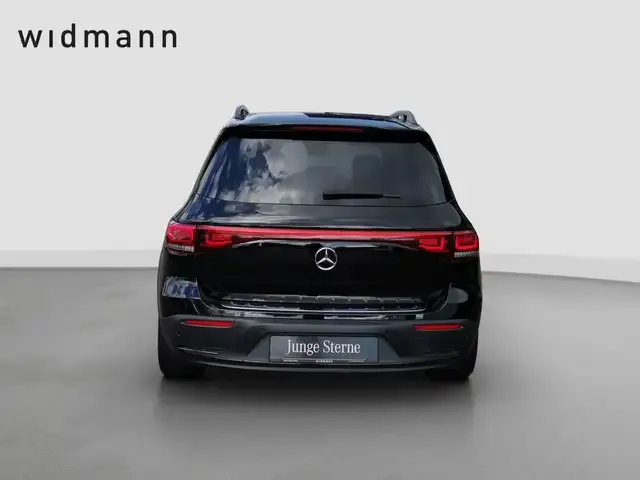 Mercedes-Benz EQB 300