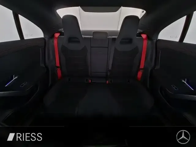 Mercedes-Benz CLA 45 AMG