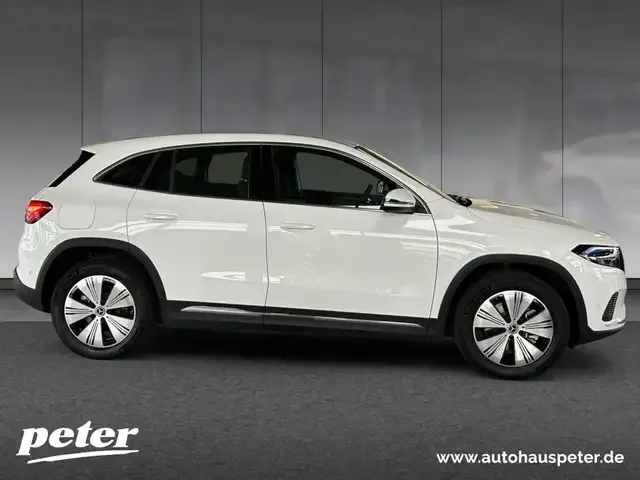 Mercedes-Benz EQA 250