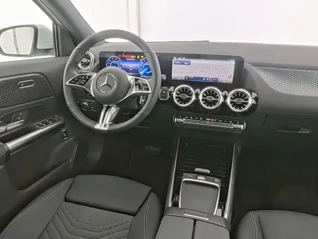 Mercedes-Benz EQA 250
