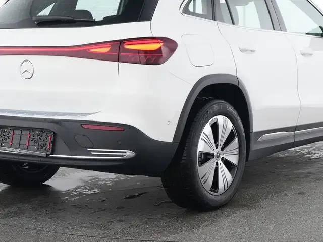 Mercedes-Benz EQA 250