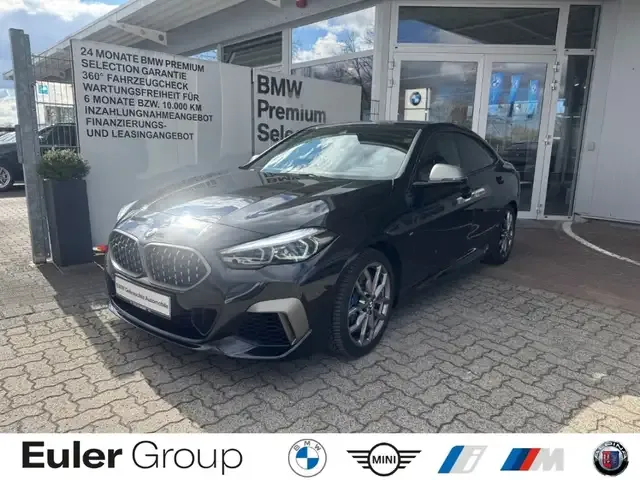BMW 235