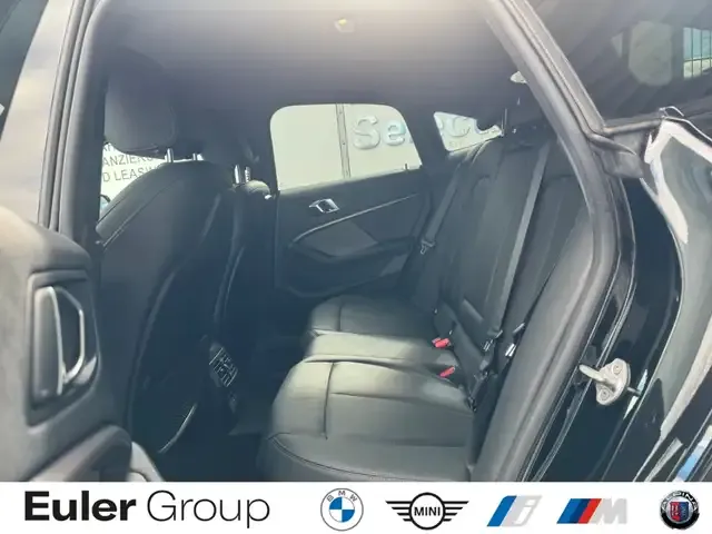 BMW 235