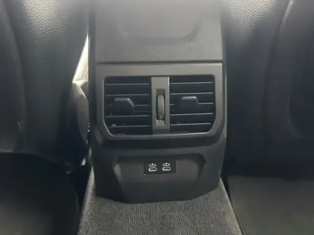 BMW 235