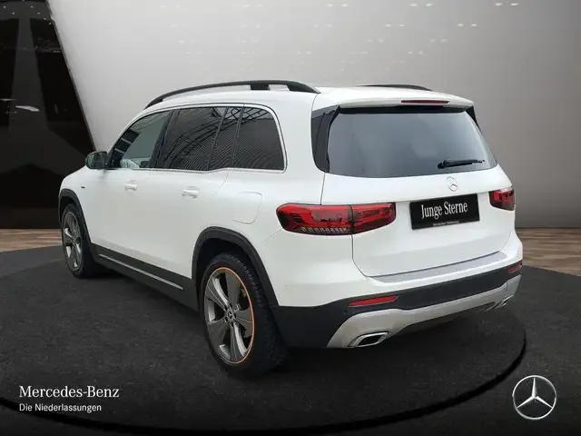 Mercedes-Benz GLB 200