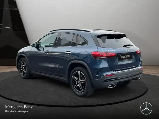 Mercedes-Benz GLA 250
