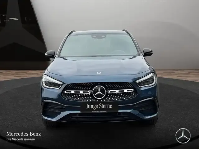 Mercedes-Benz GLA 250