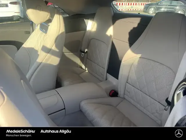 Mercedes-Benz SL 63 AMG