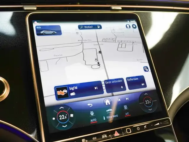 Mercedes-Benz EQE 300