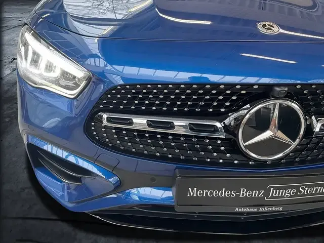 Mercedes-Benz GLA 200