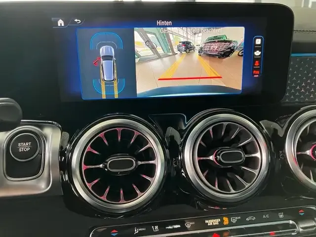 Mercedes-Benz EQB 350