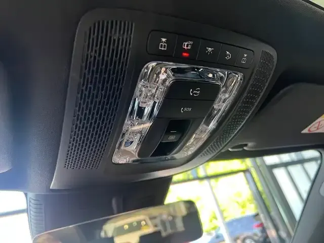 Mercedes-Benz EQB 350