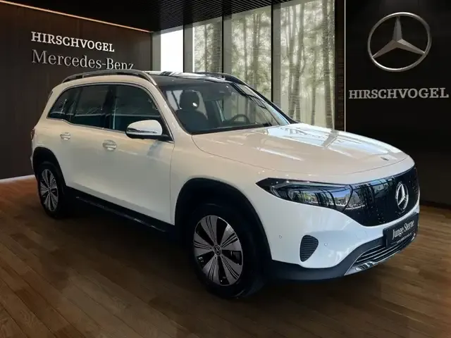 Mercedes-Benz EQB 350