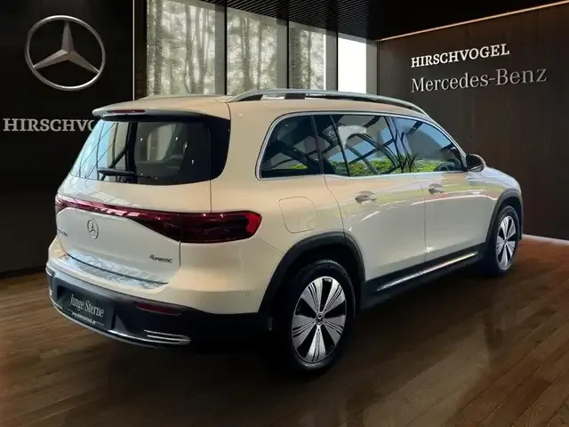 Mercedes-Benz EQB 350