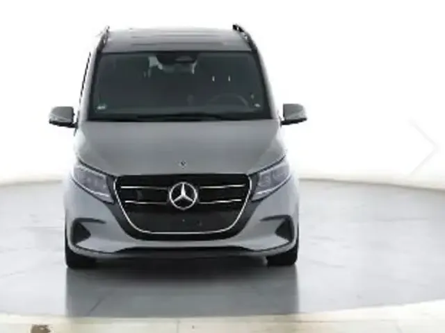 Mercedes-Benz V 220