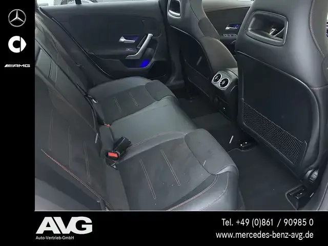 Mercedes-Benz CLA 220