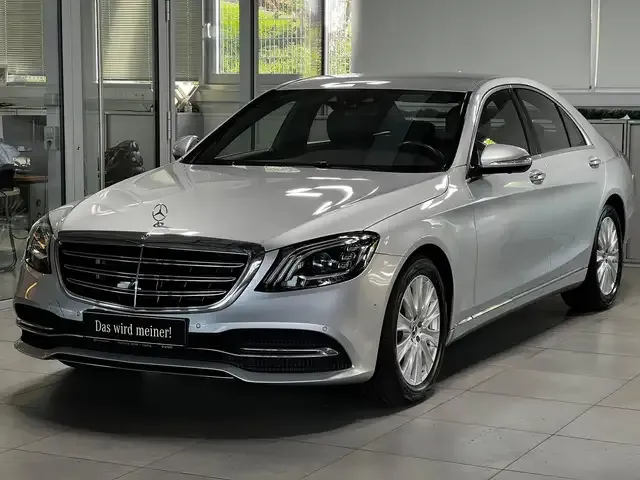 Mercedes-Benz S 560