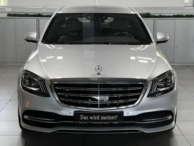 Mercedes-Benz S 560