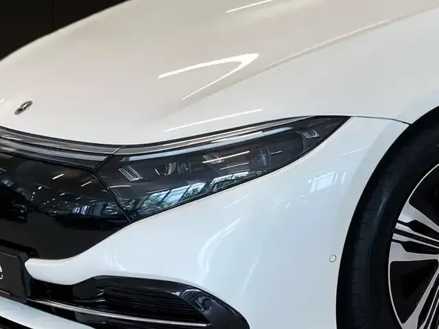 Mercedes-Benz EQS