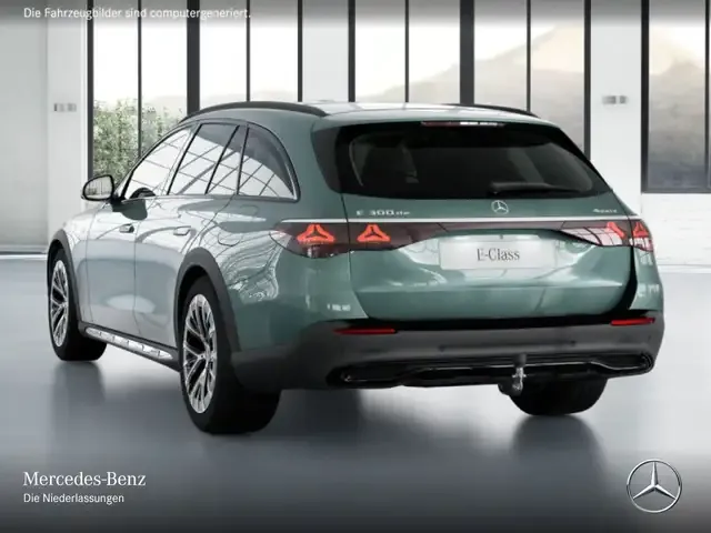 Mercedes-Benz E 300