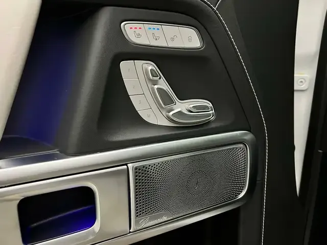 Mercedes-Benz G 500