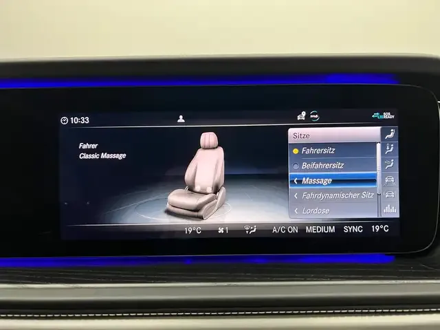 Mercedes-Benz G 500