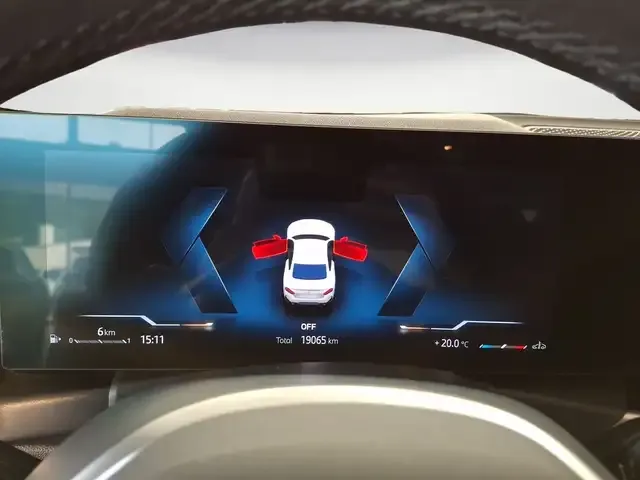 BMW 230