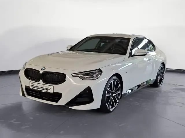 BMW 230