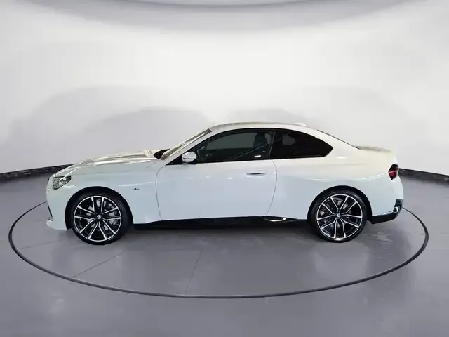 BMW 230